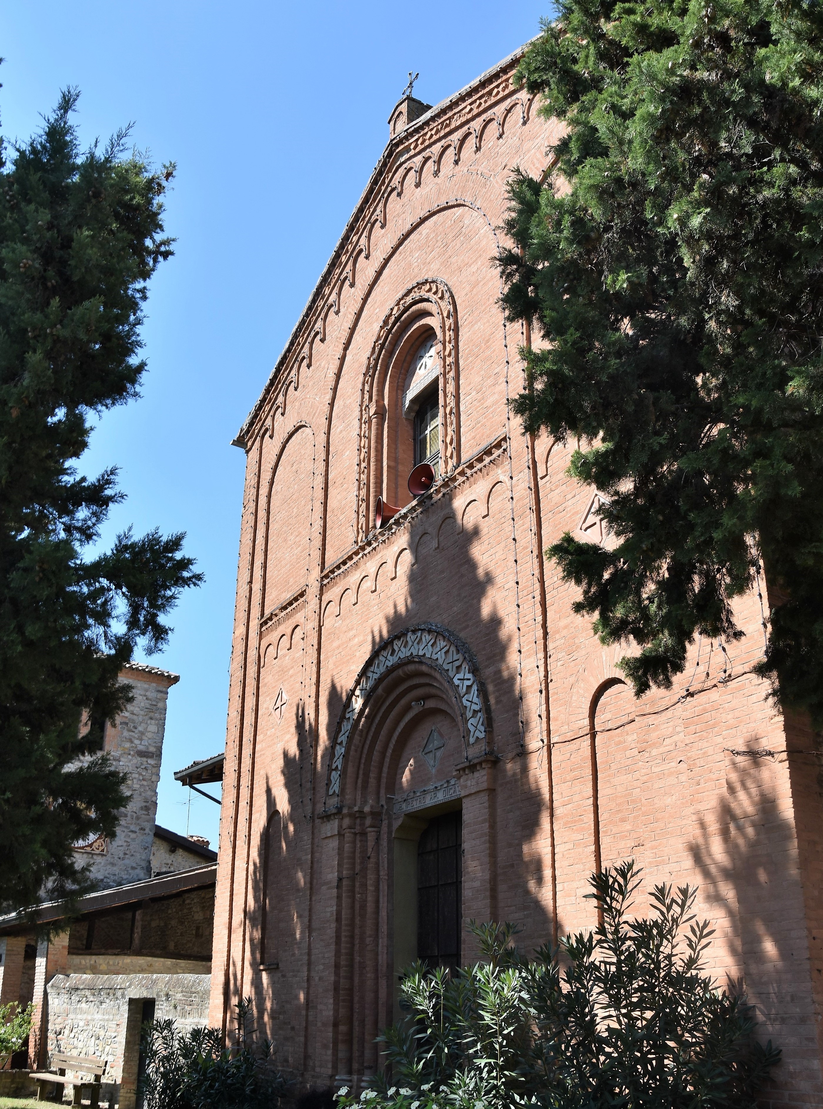 Chiesa di S. Pietro Apostolo (chiesa) - Valsamoggia (BO) 