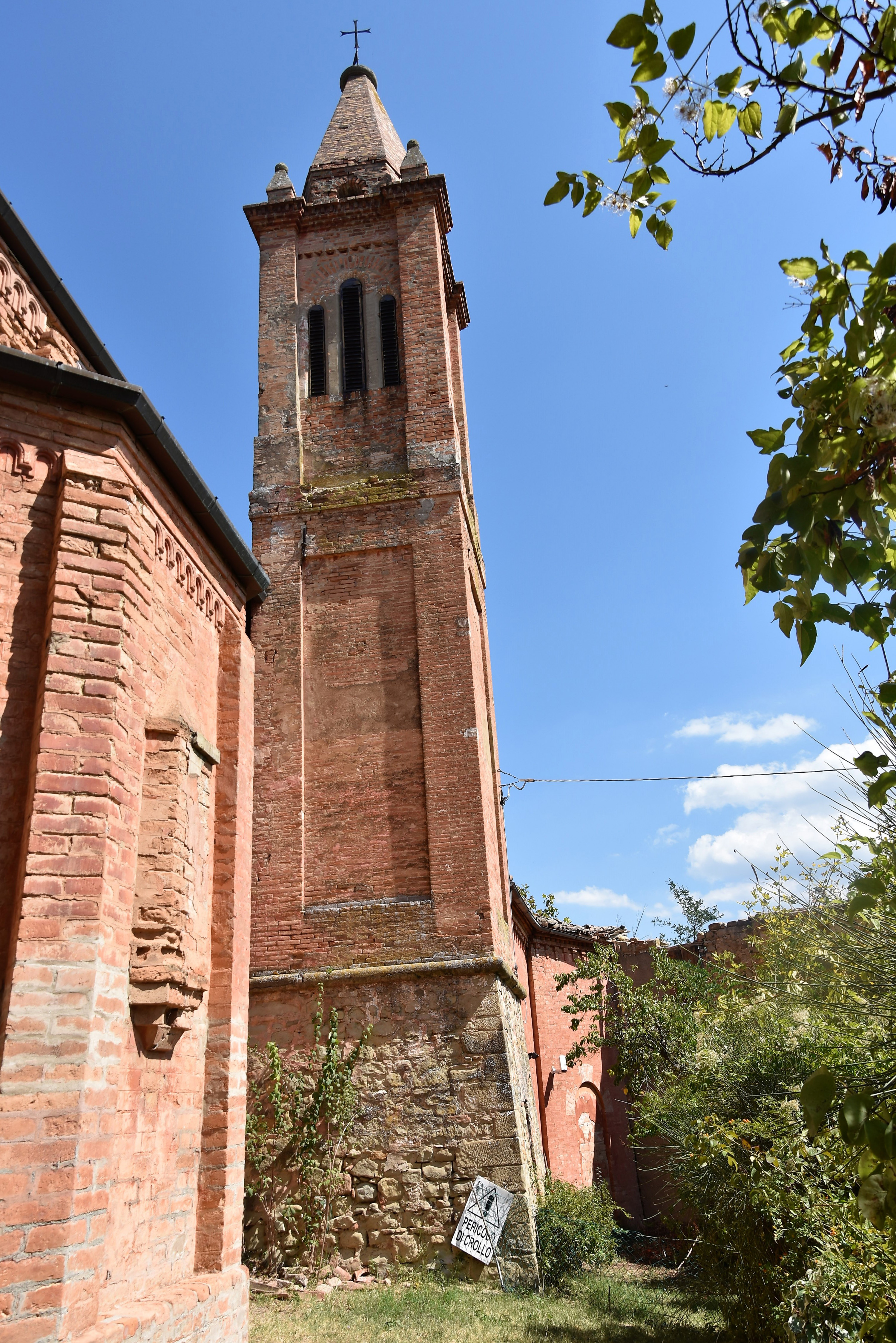 Campanile della Chiesa del Sacro Cuore di Gesù (campanile) - Valsamoggia (BO) 