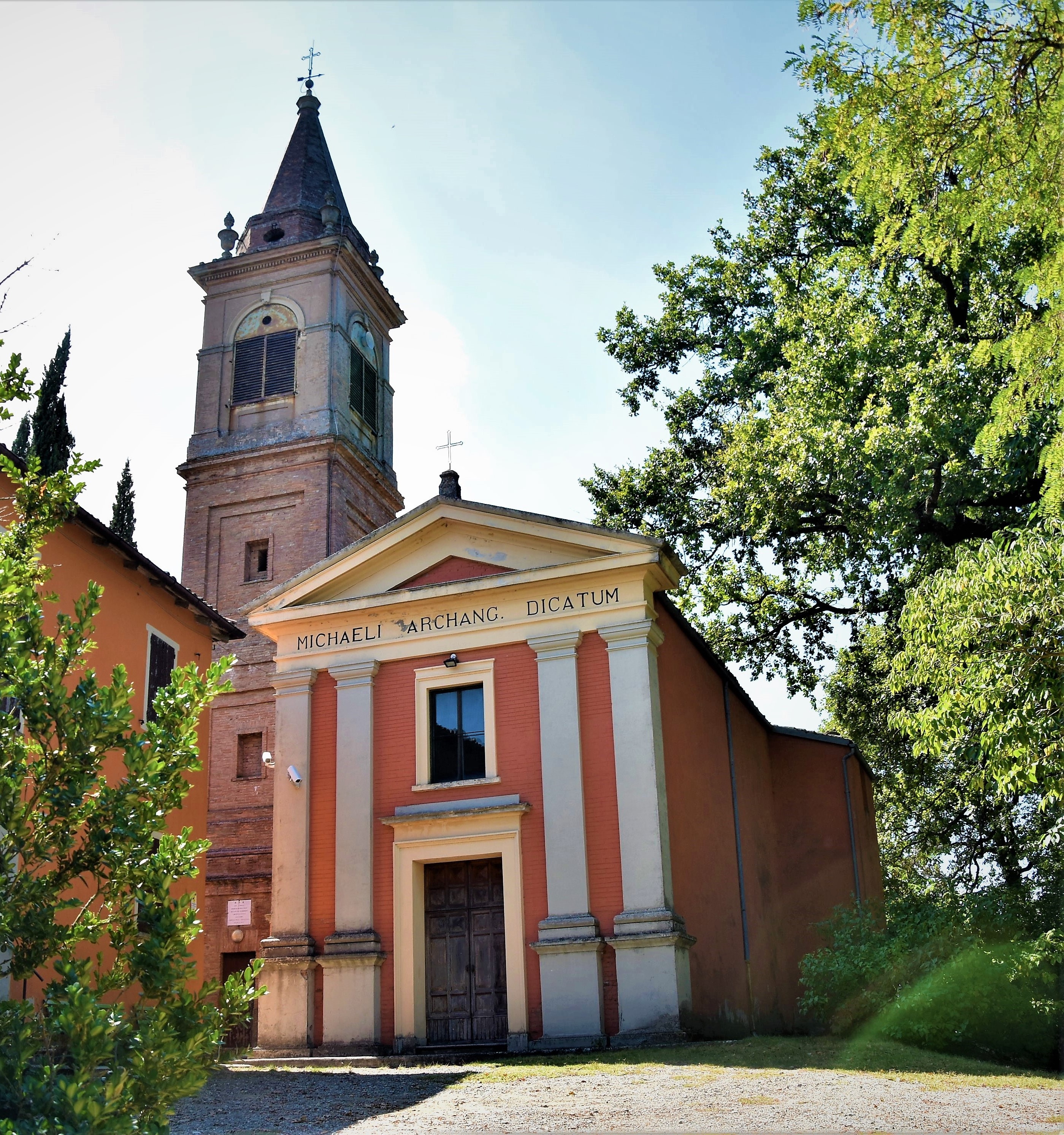 Chiesa di San Michele Arcangelo di Tiola (chiesa) - Valsamoggia (BO) 