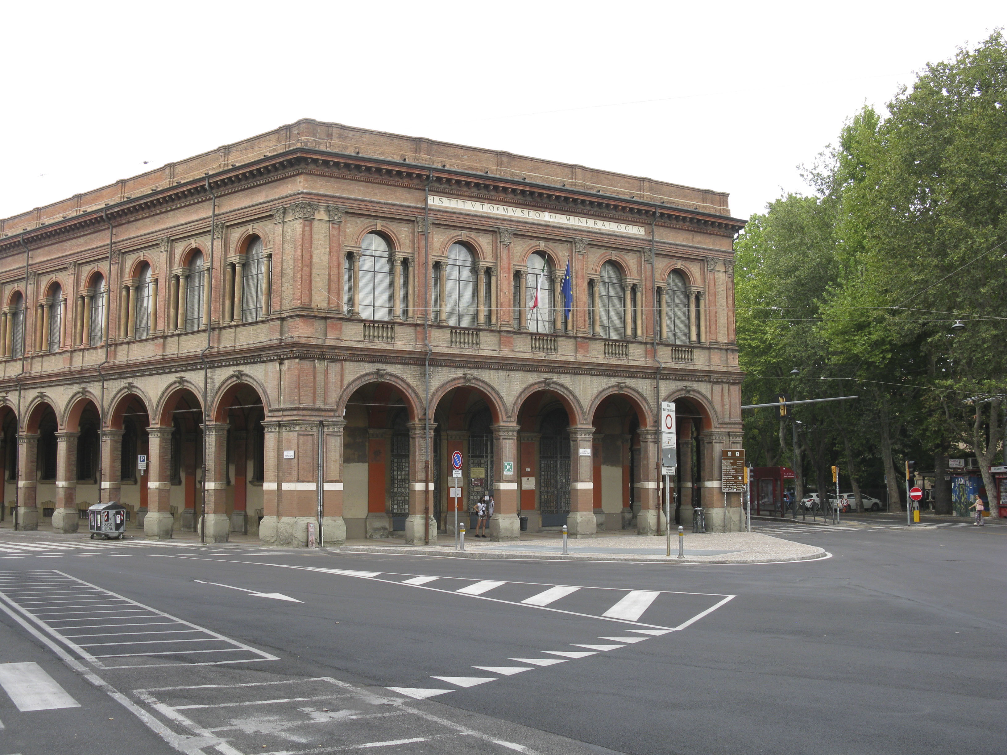 Istituto e Museo di mineralogia (palazzo, universitario) - Bologna (BO) 