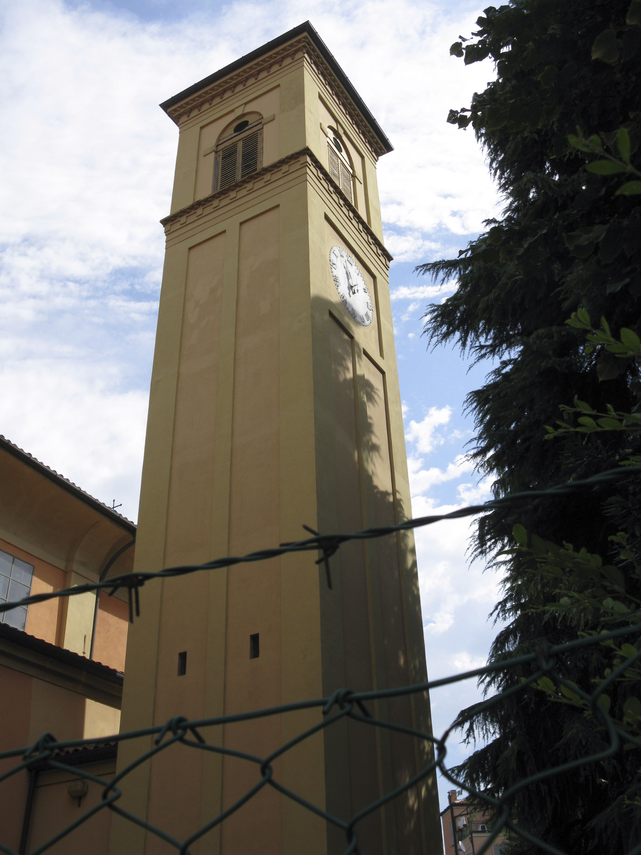 Campanile Chiesa di S. Egidio (campanile) - Bologna (BO) 