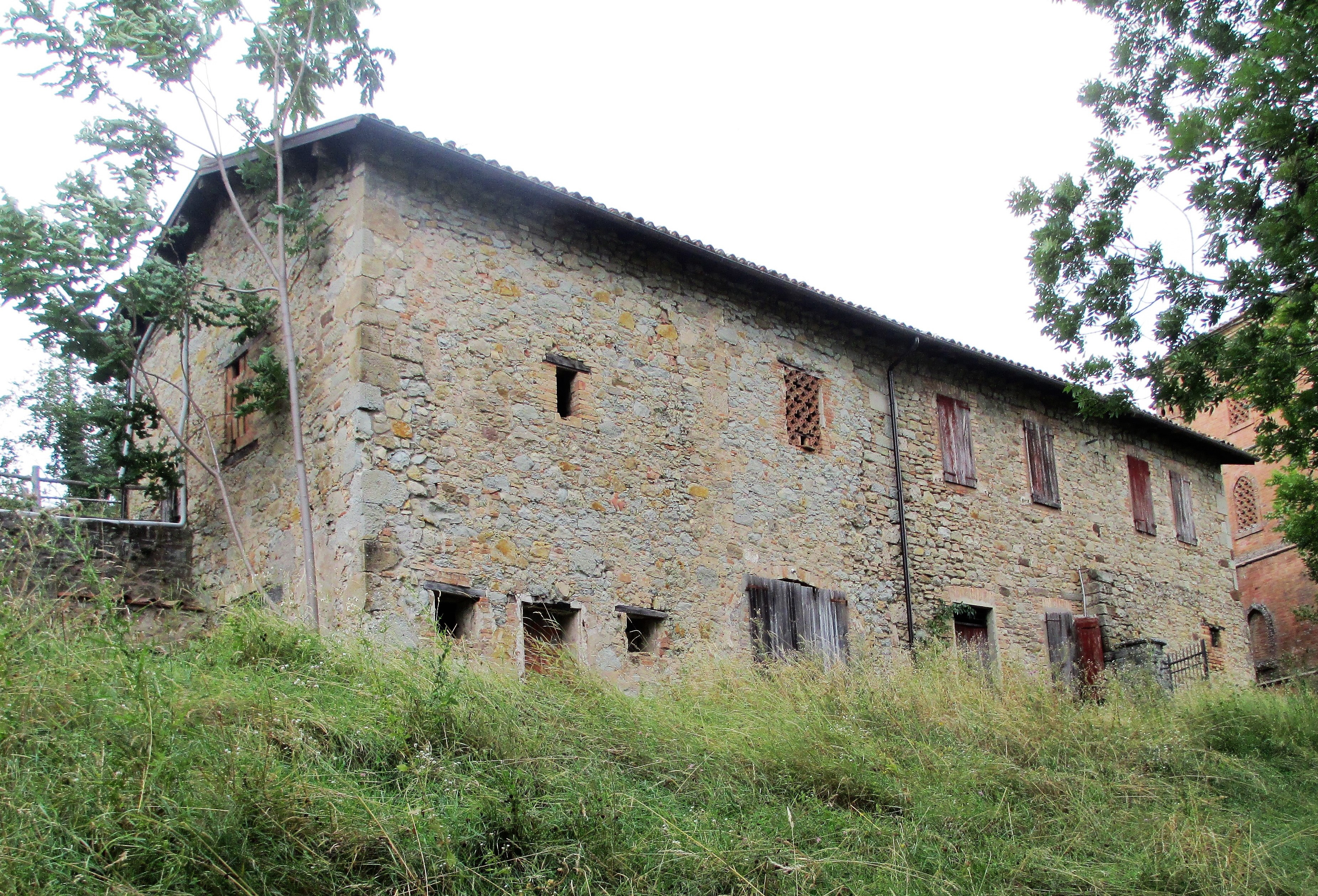 Casa in borgo Torre Jussi (casa) - Castel d'Aiano (BO)  (XVI)