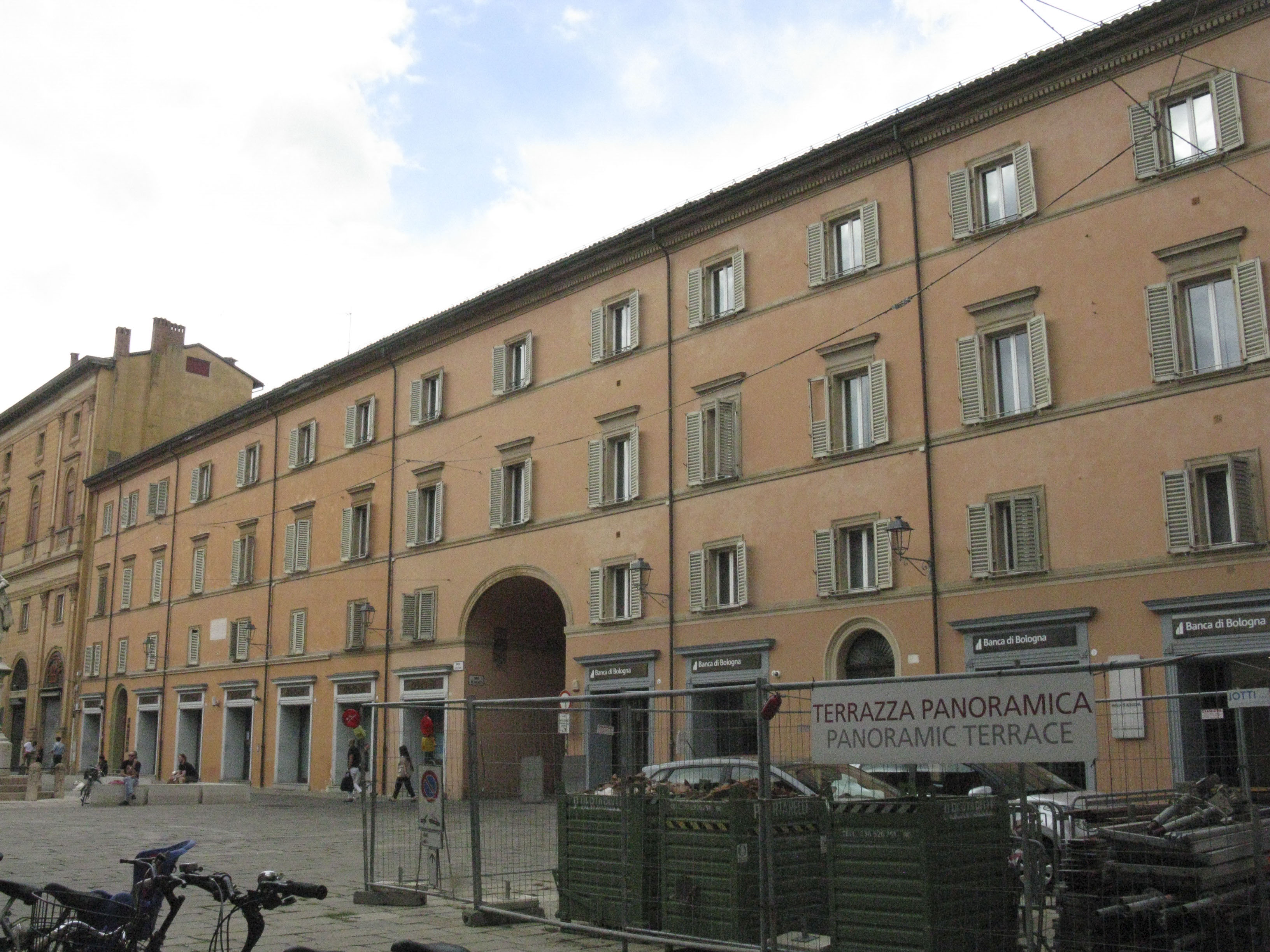 [Palazzo in Piazza Galvani, 3, 4] (palazzo) - Bologna (BO) 