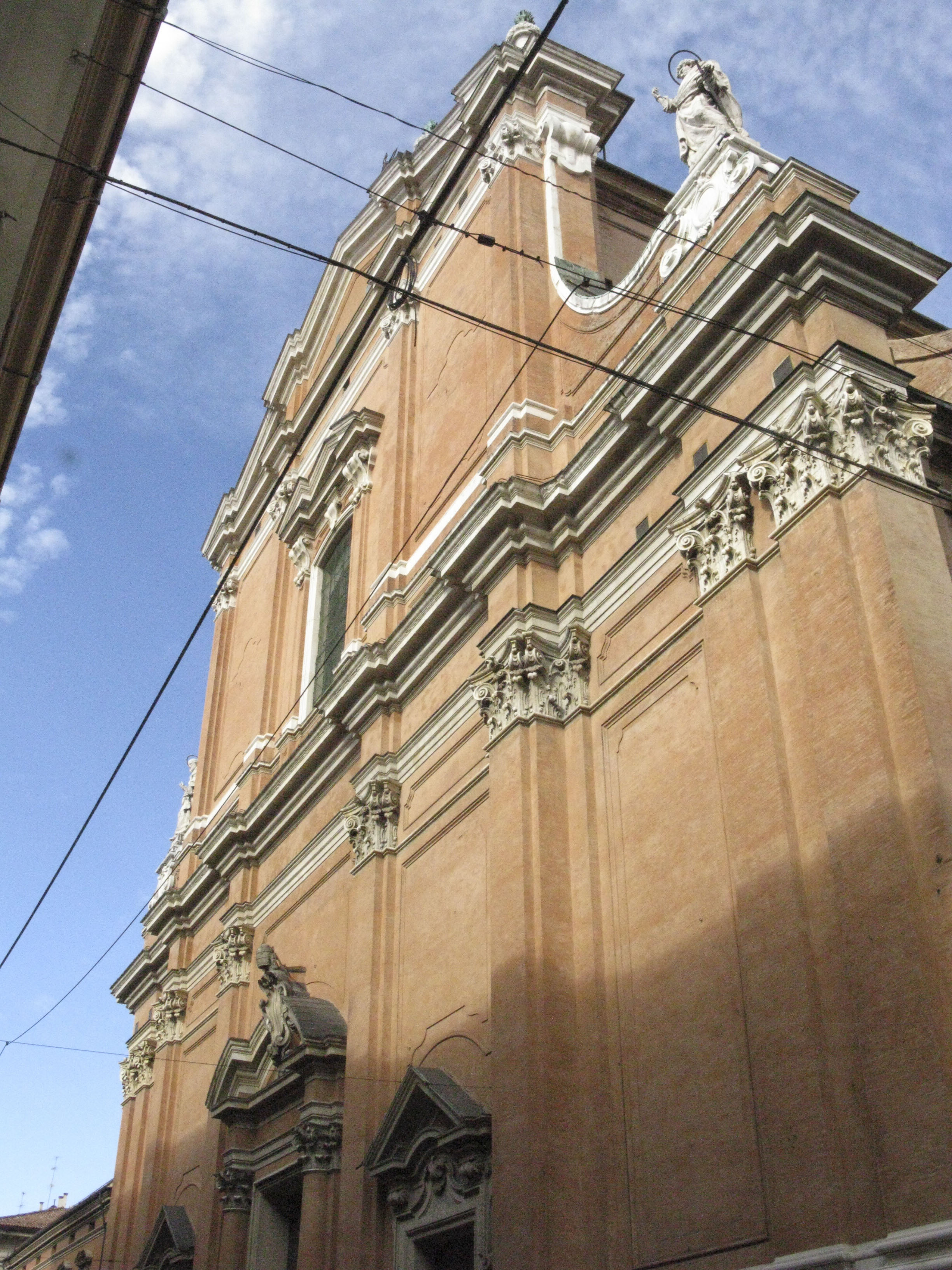 Cattedrale di San Pietro (chiesa, cattedrale) - Bologna (BO)  <br>Condizioni d'uso: <a class='link-esterno' href='https://docs.italia.it/italia/icdp/icdp-pnd-circolazione-riuso-docs/it/v1.0-giugno-2022/testo-etichetta-BCS.html' target='_bcs'>Beni Culturali Standard (BCS)</a>