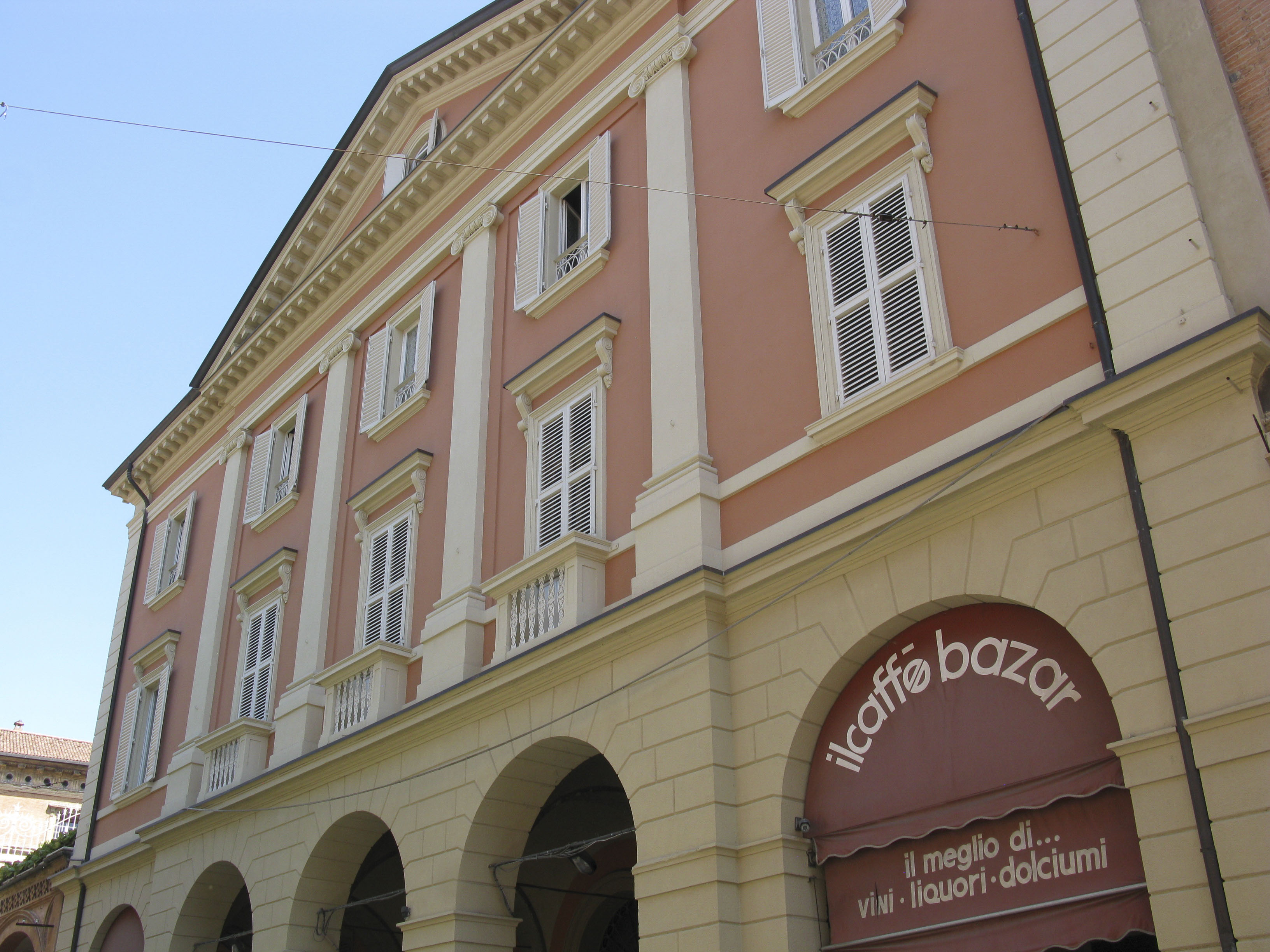 [Palazzo di Via Guerrazzi, 8] (palazzo) - Bologna (BO) 