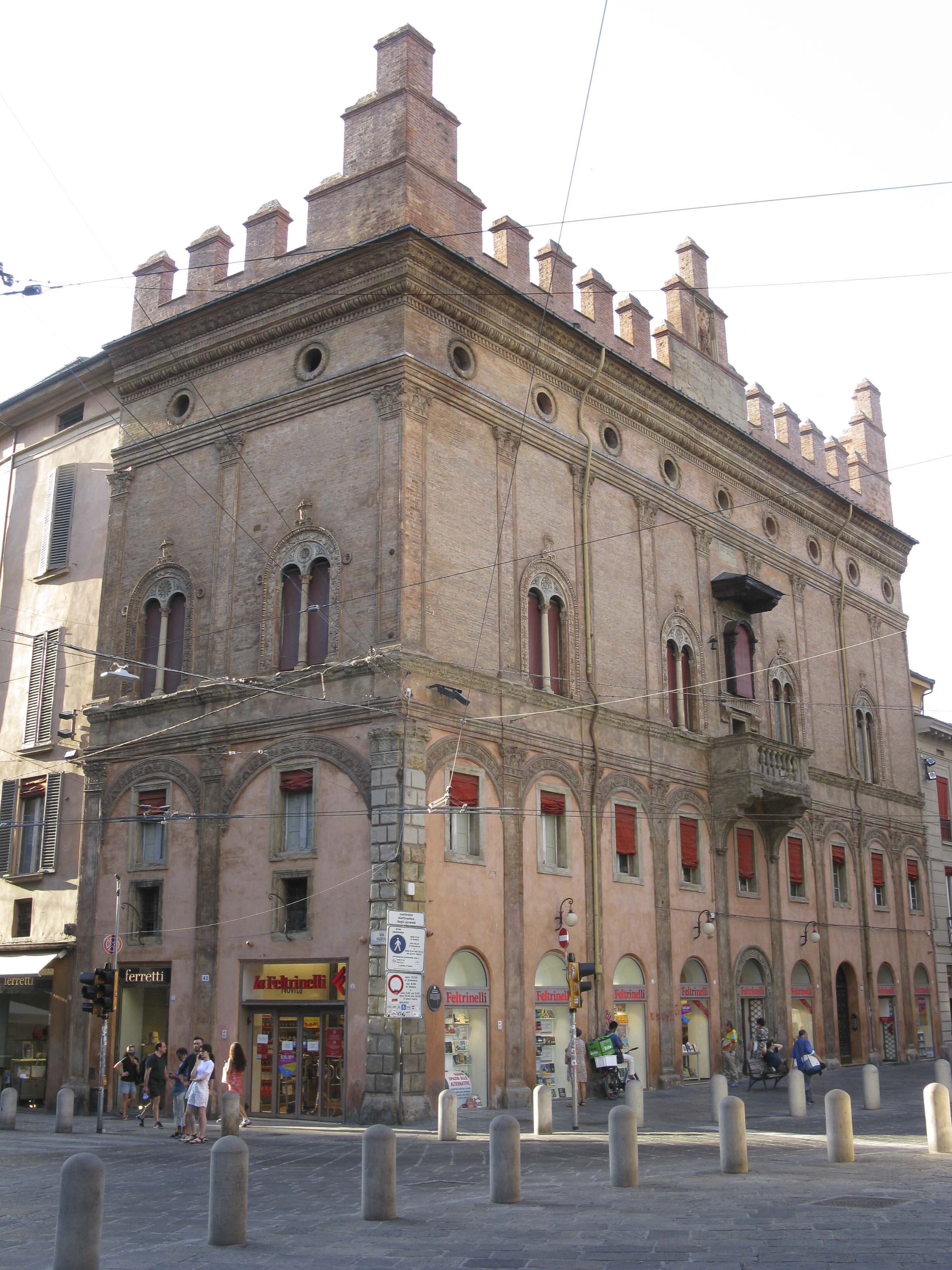 Palazzo degli Strazzaroli (palazzo) - Bologna (BO) 