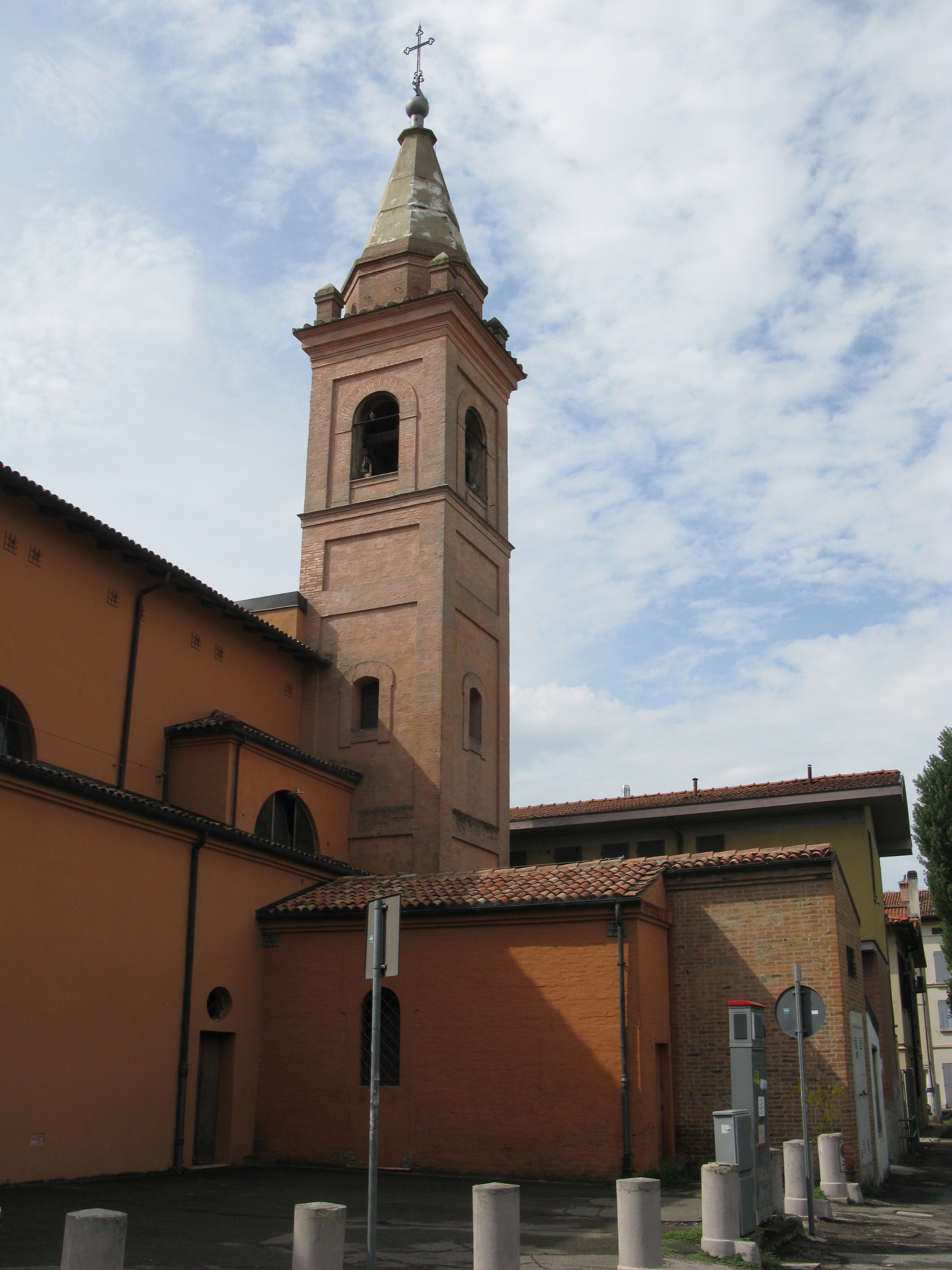 Campanile Chiesa di S. Bartolomeo (campanile) - Bologna (BO) 