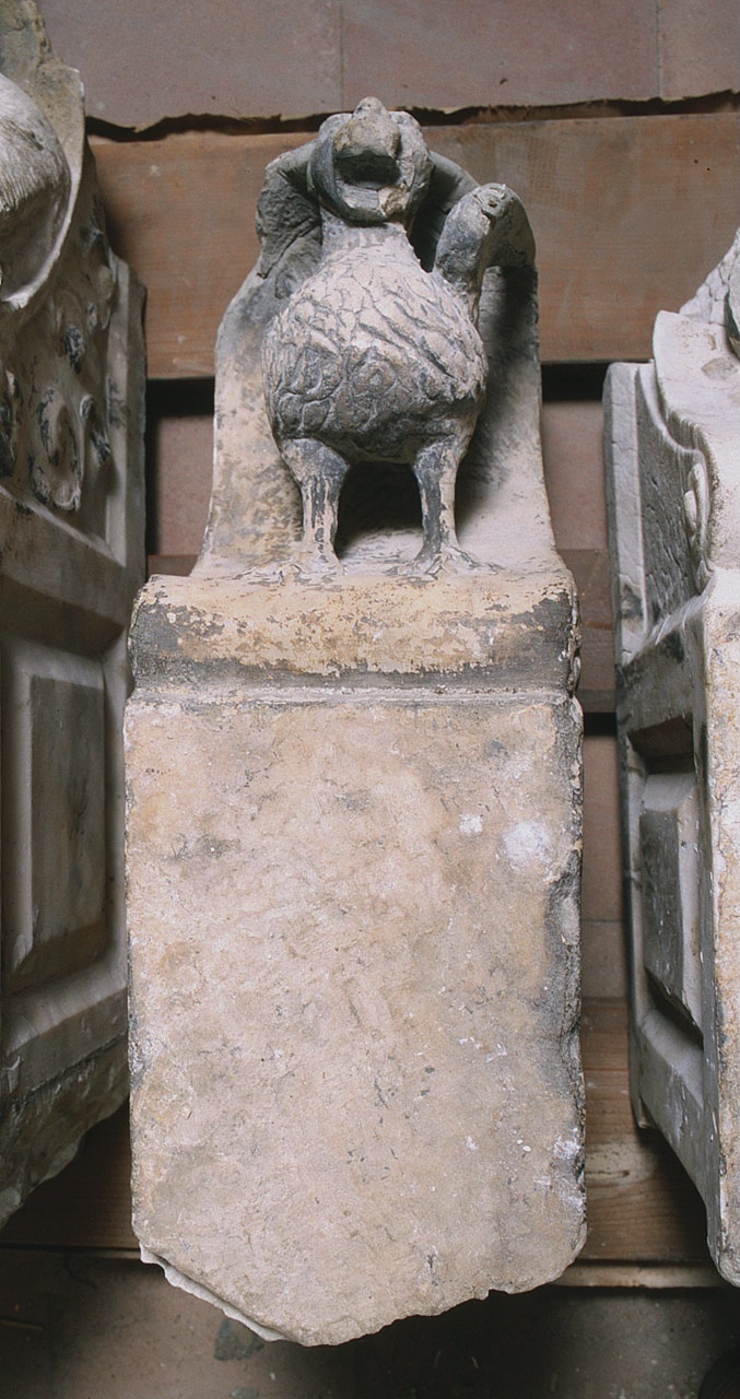 uccello (mensola, frammento) - bottega toscana (ultimo quarto sec. XIV)