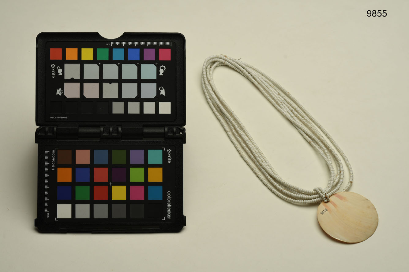 Collana, ABBIGLIAMENTO E ORNAMENTI DEL CORPO/ GIOIELLI E MONILI - cultura di Engano