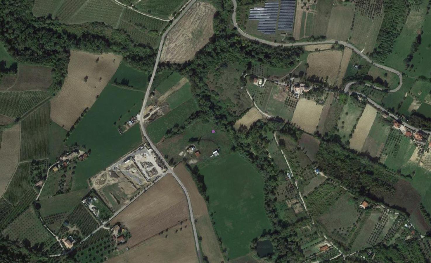 deposizione di materiale, area di frammenti fittili - Spinetoli (AP)  (PERIODIZZAZIONI/ Protostoria/ Eta' del Bronzo)