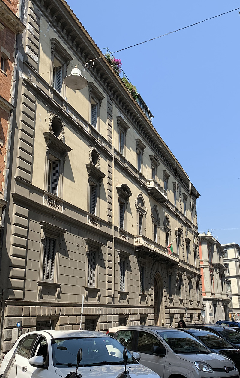 [Palazzo privato in via Chiatamone, 63] (palazzo, civico) - Napoli (NA) 