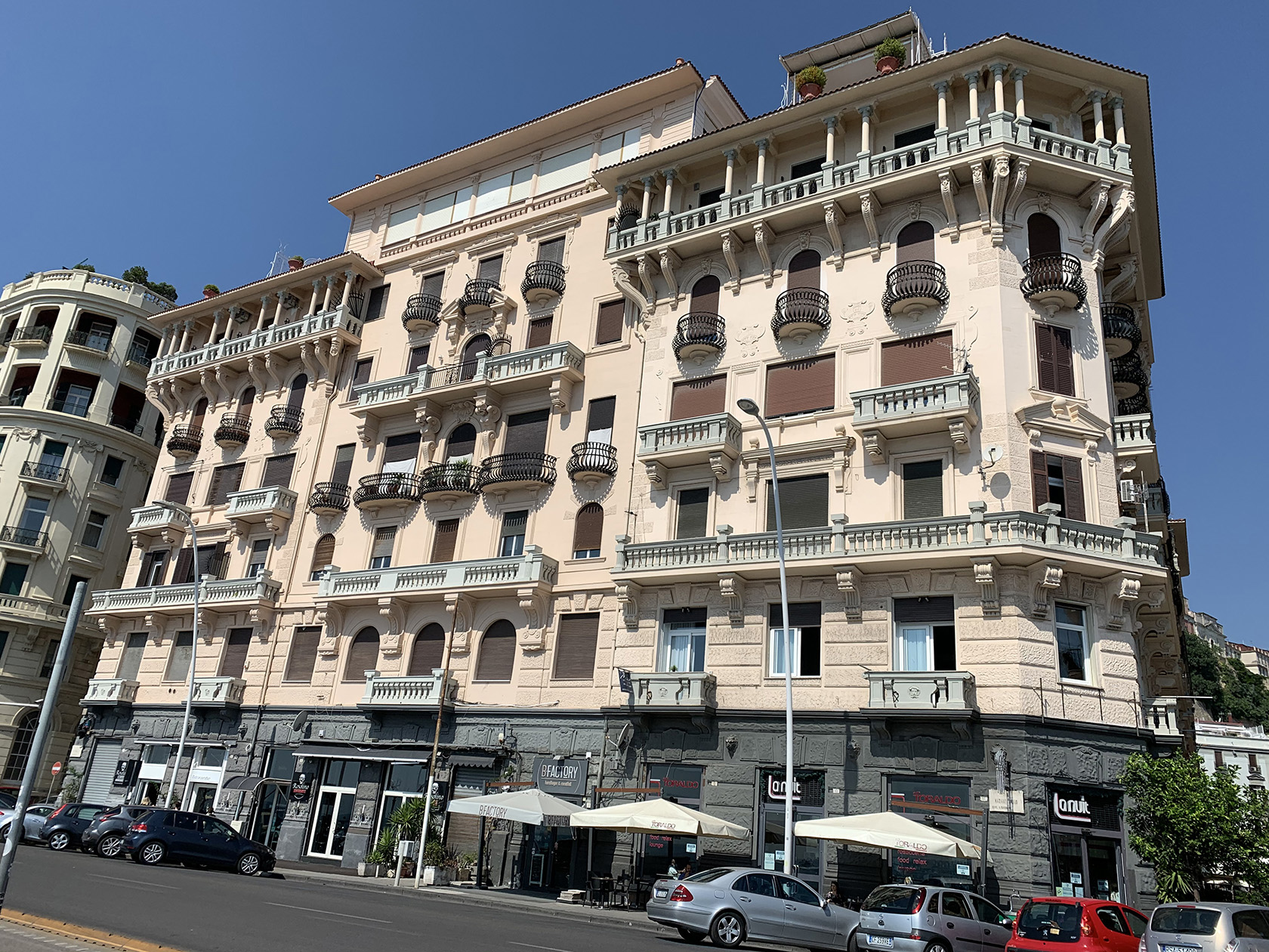 Palazzo Galli (palazzo, civico) - Napoli (NA) 