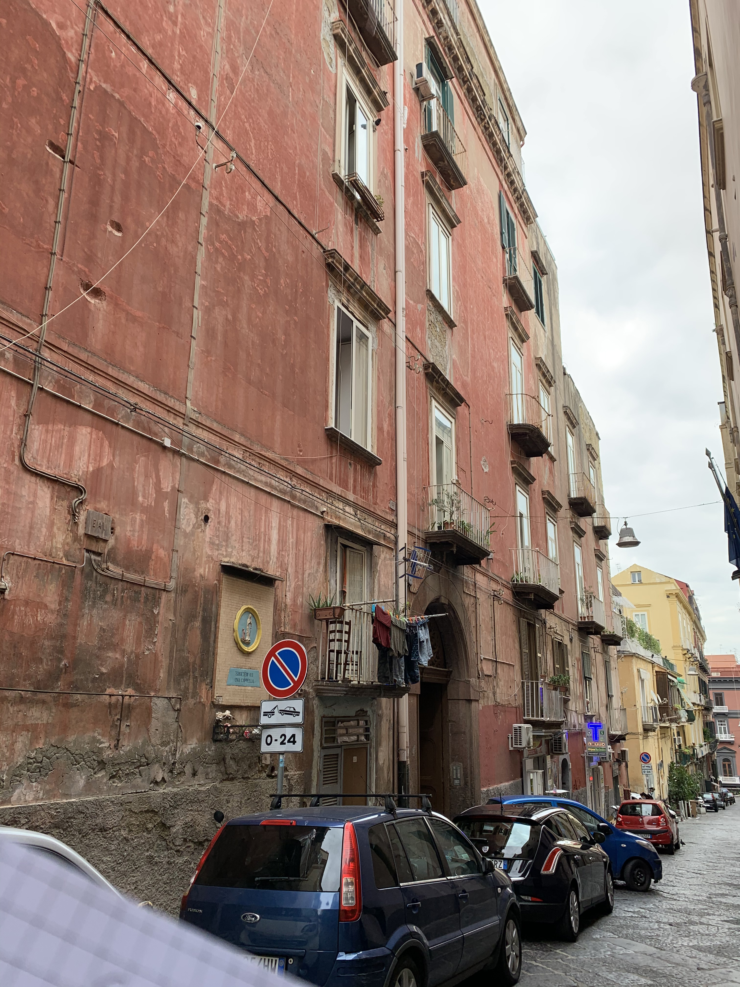 [Palazzo privato in via Salvatore Tommasi, 45] (palazzo, privato) - Napoli (NA)  (XVI, primo quarto; XVII, prima metà)