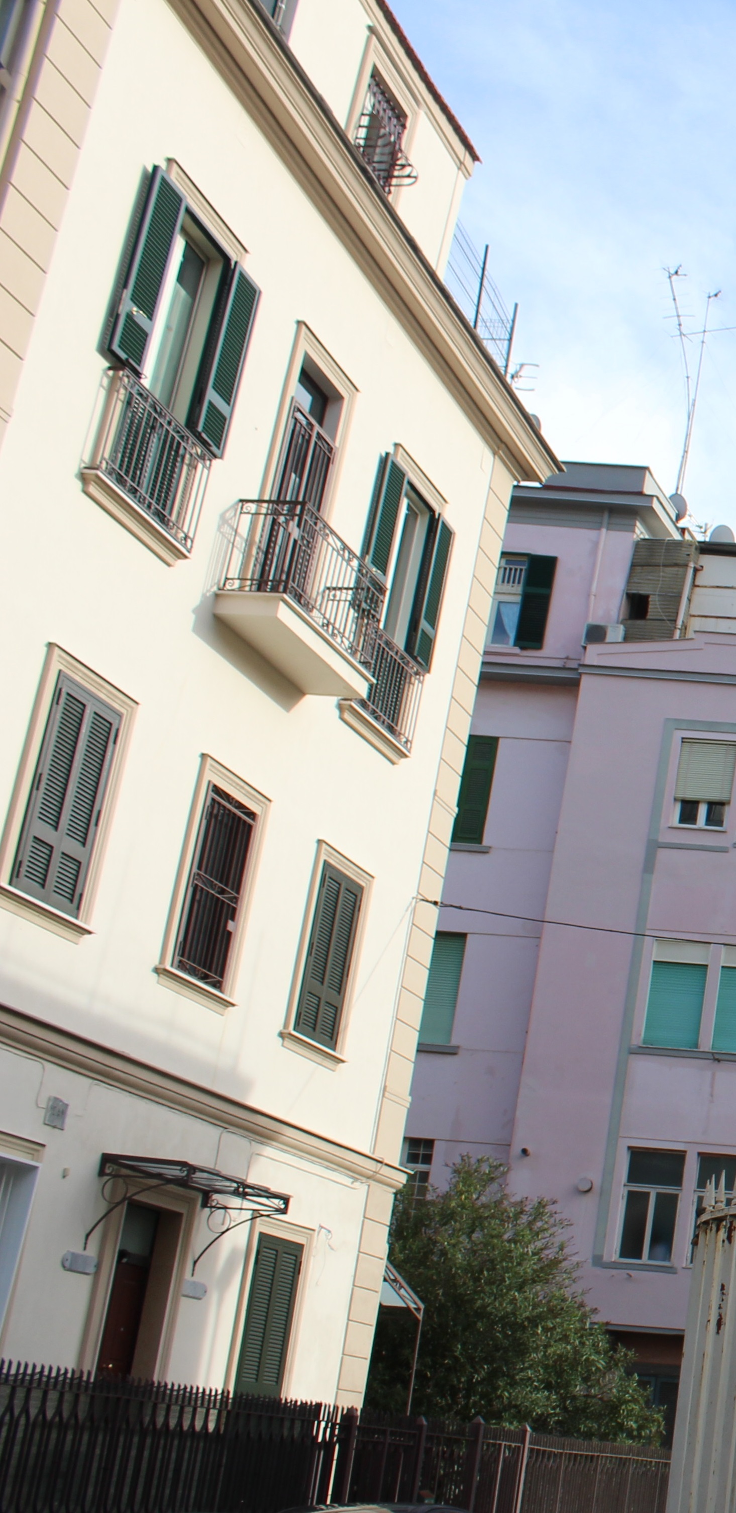 [Palazzina in via Elio Vittorini, 2] (palazzina, plurifamilliare) - Napoli (NA) 