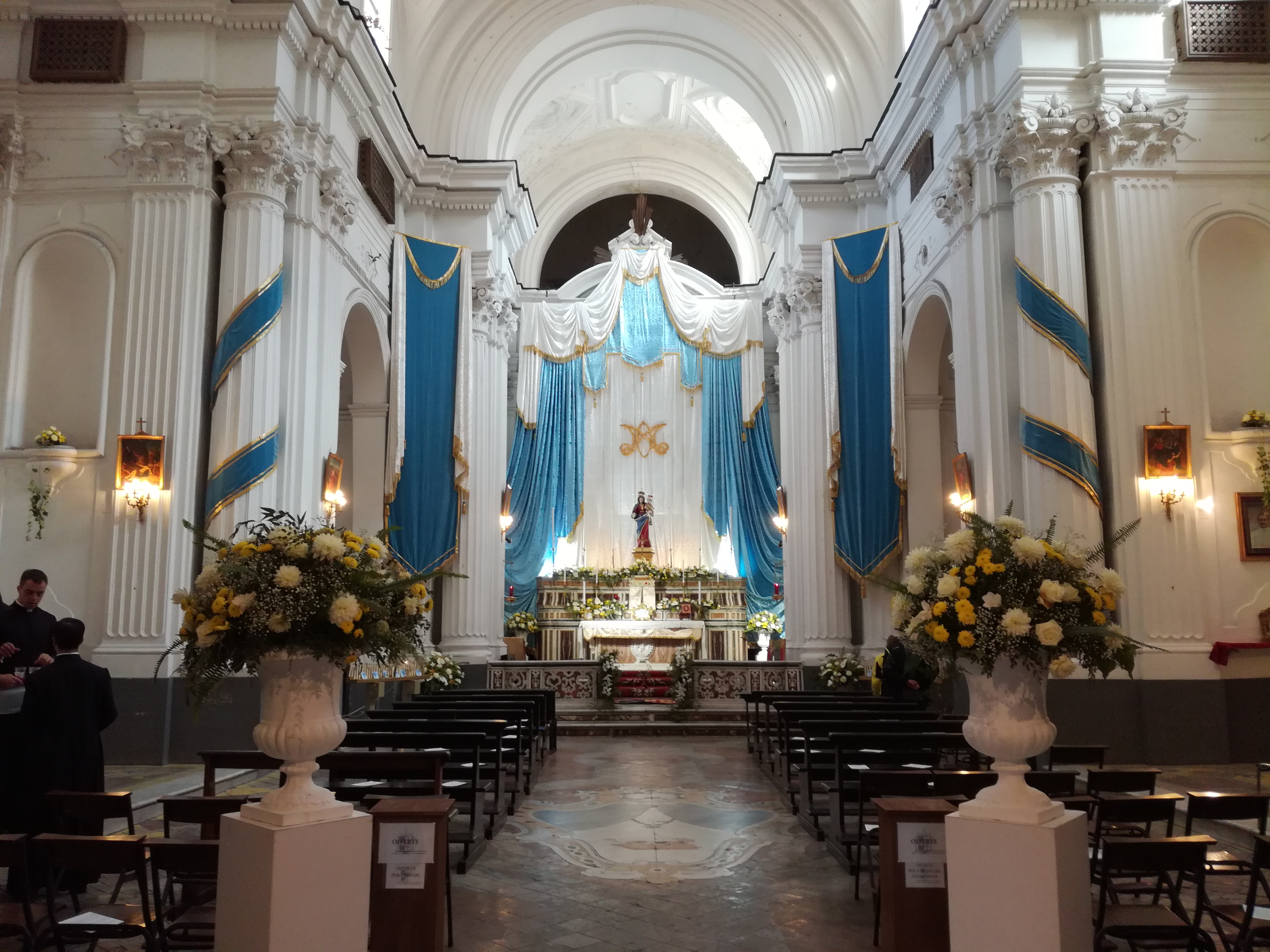 Chiesa di S. Maria del Rosario alle Pigne o del Rosariello: interno (chiesa, parrocchiale) - Napoli (NA) 