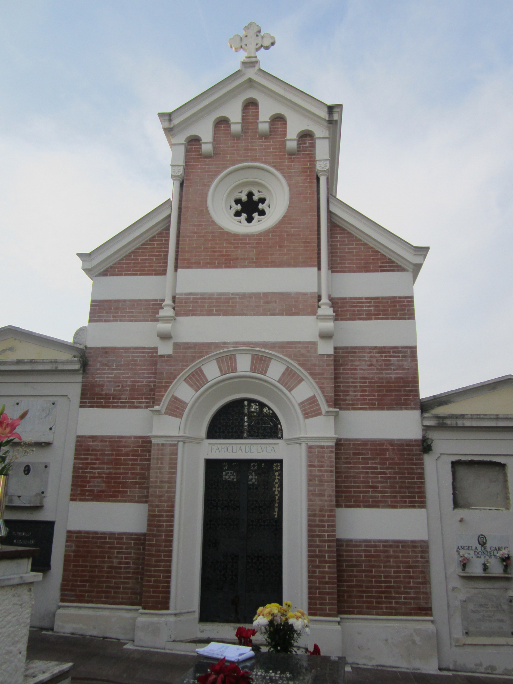 Cappella cimiteriale FAMIGLIA DE LUCA (cimitero, monumentale) - Chieti (CH) 