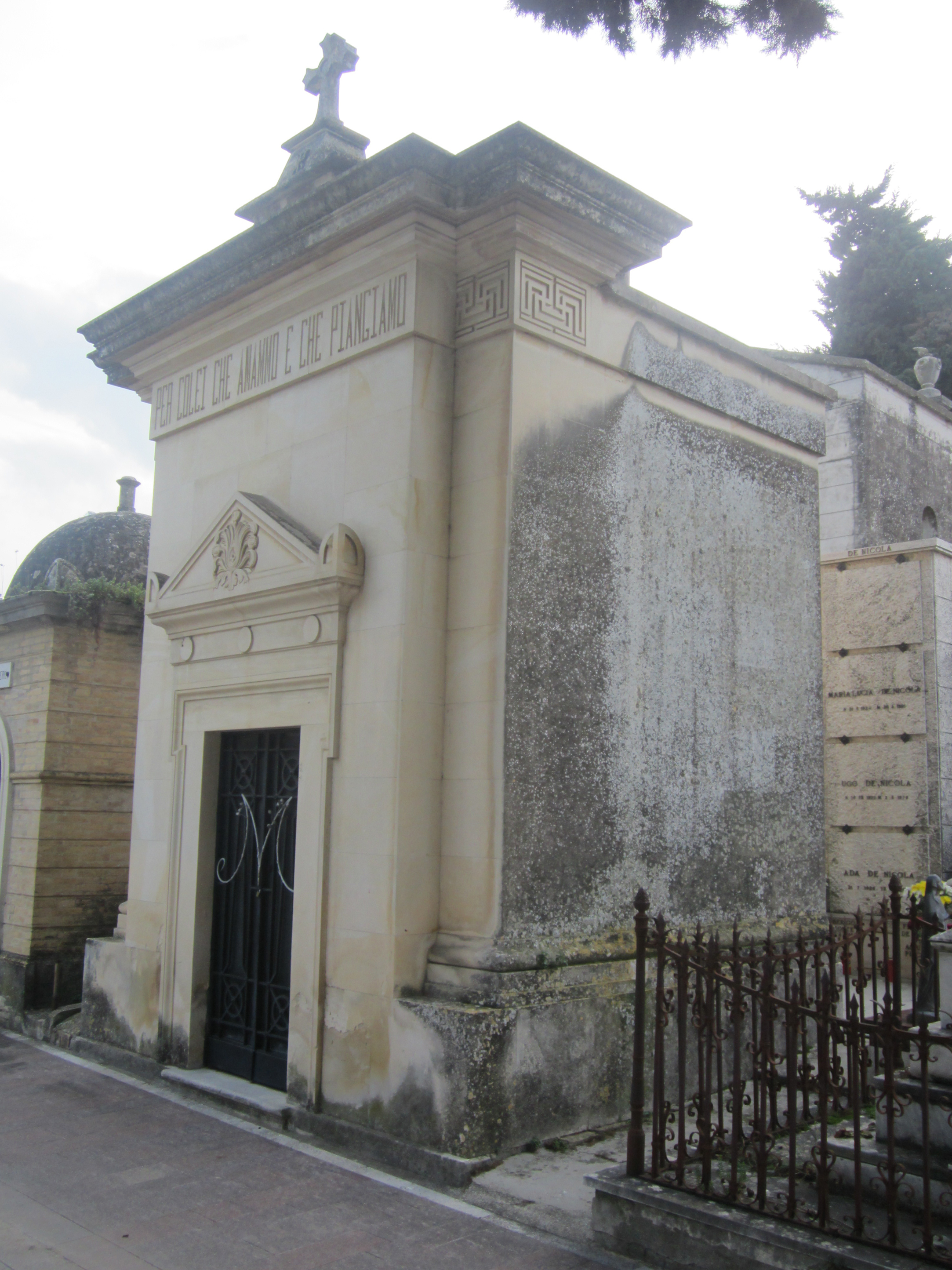 Cappella cimiteriale EX VIAGGI GASBARRI (cimitero, monumentale) - Chieti (CH) 