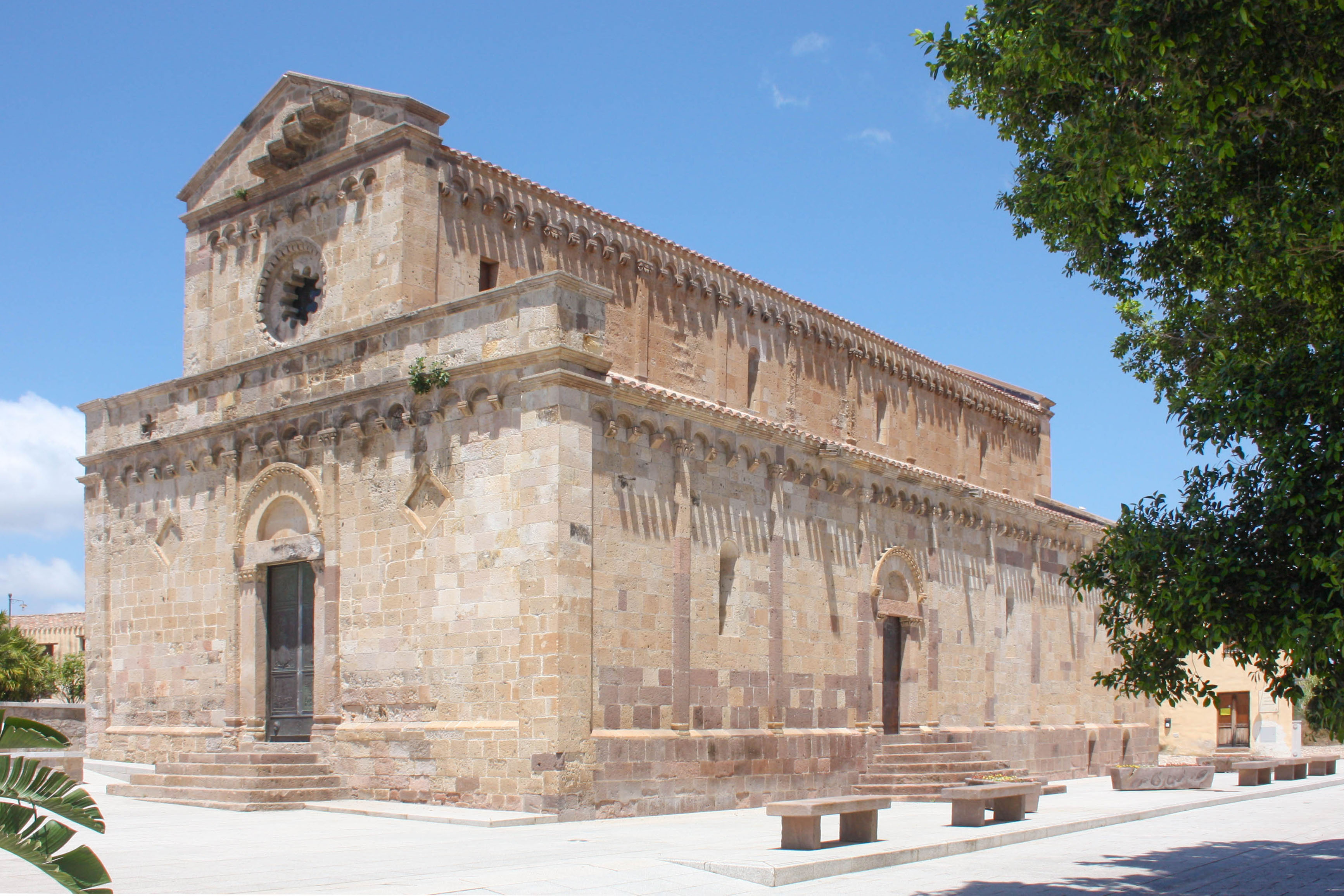 Chiesa di S. Maria di Monserrato (chiesa) - Tratalias (SU) 