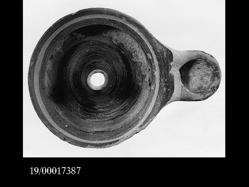 lucerna (SECOLI/ VI a.C)