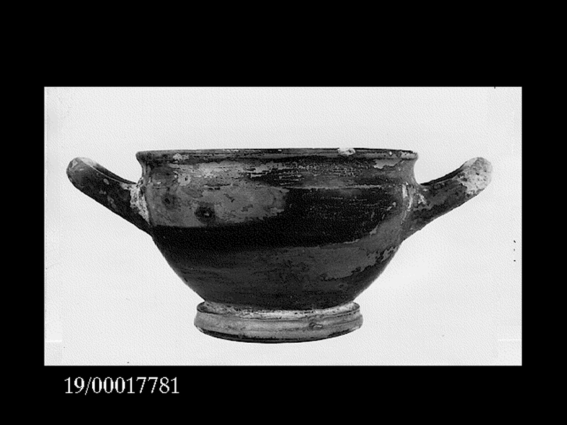 coppa skyphoide (SECOLI/ V a.C)