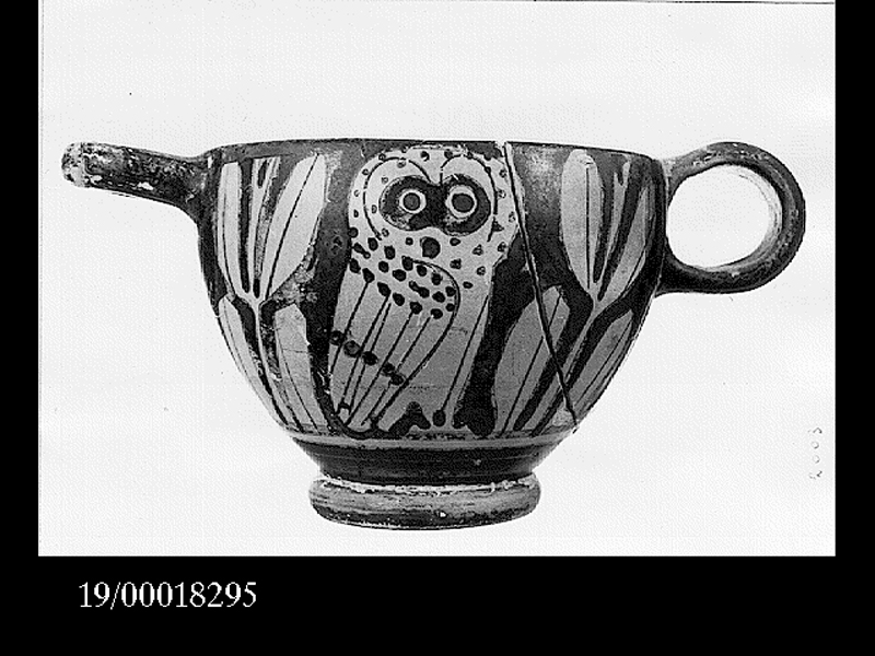 skyphos (SECOLI/ V a.C)