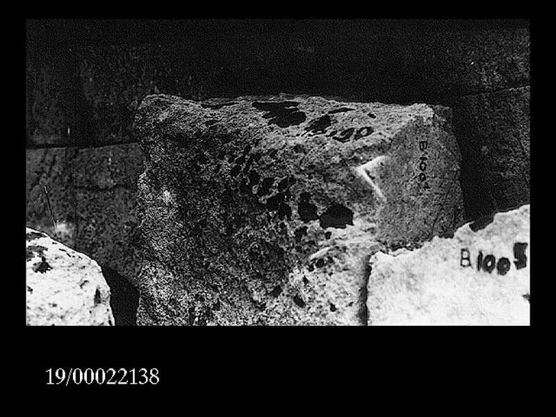 blocco di architrave (non determinabile)