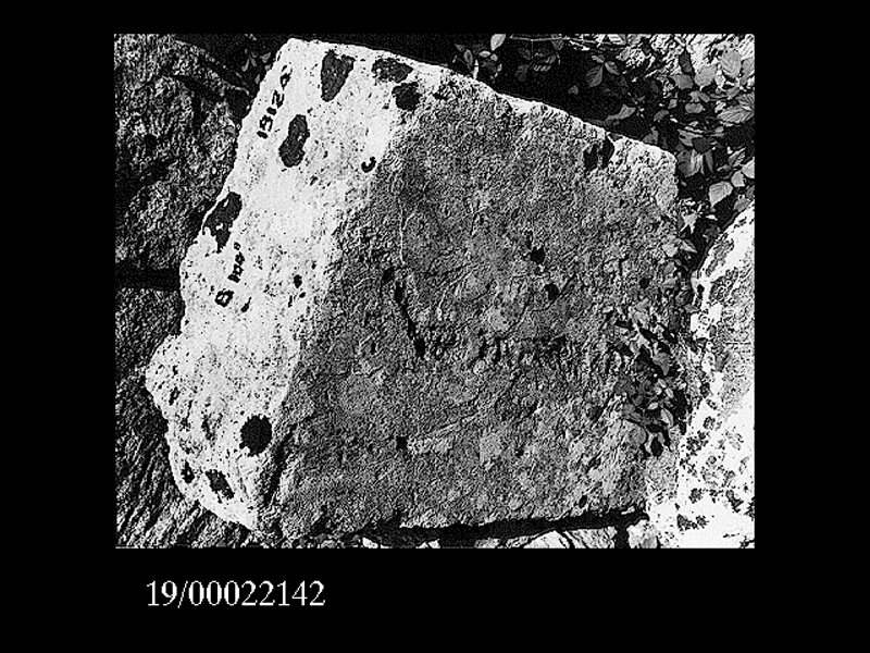 blocco di architrave (non determinabile)