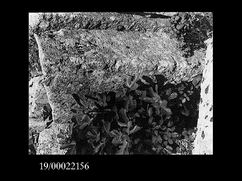 blocco di architrave (non determinabile)