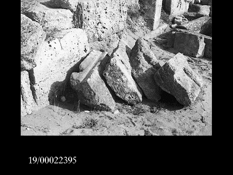 blocco di sima (non determinabile)