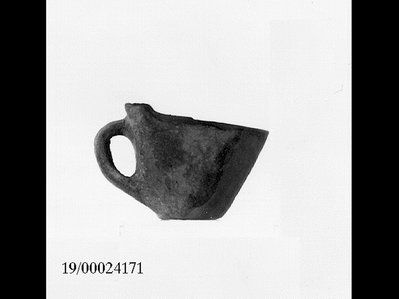tazza monoansata - cultura di Castelluccio (SECOLI/ XVII a.C)