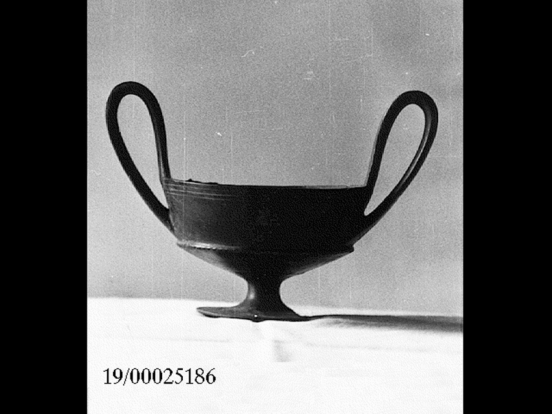 kantharos (prima metà SECOLI/ VI a.C)