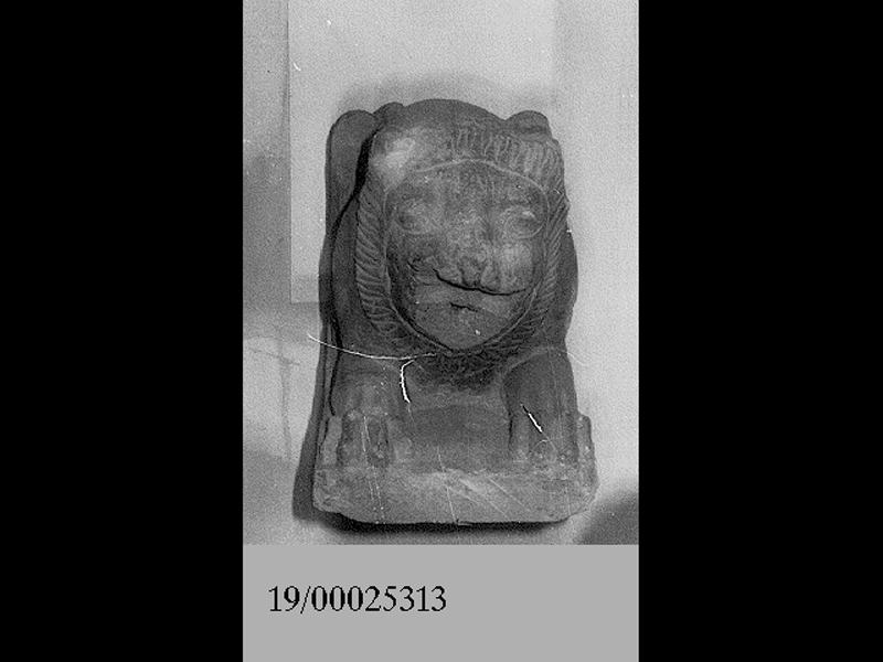 Natura/ animali/ leone (statua) (SECOLI/ VI a.C)