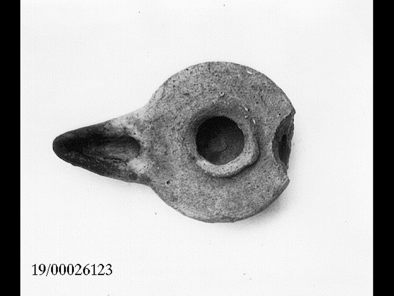 lucerna (SECOLI/ XIII)