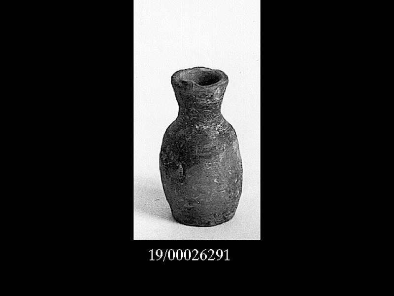 brocchetta miniaturistica - produzione locale (SECOLI/ IV a.C)