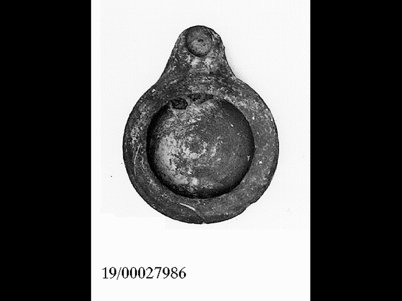 lucerna - fabbrica locale (seconda metà SECOLI/ IV a.C)