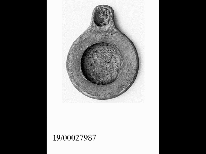 lucerna - fabbrica locale (seconda metà SECOLI/ IV a.C)