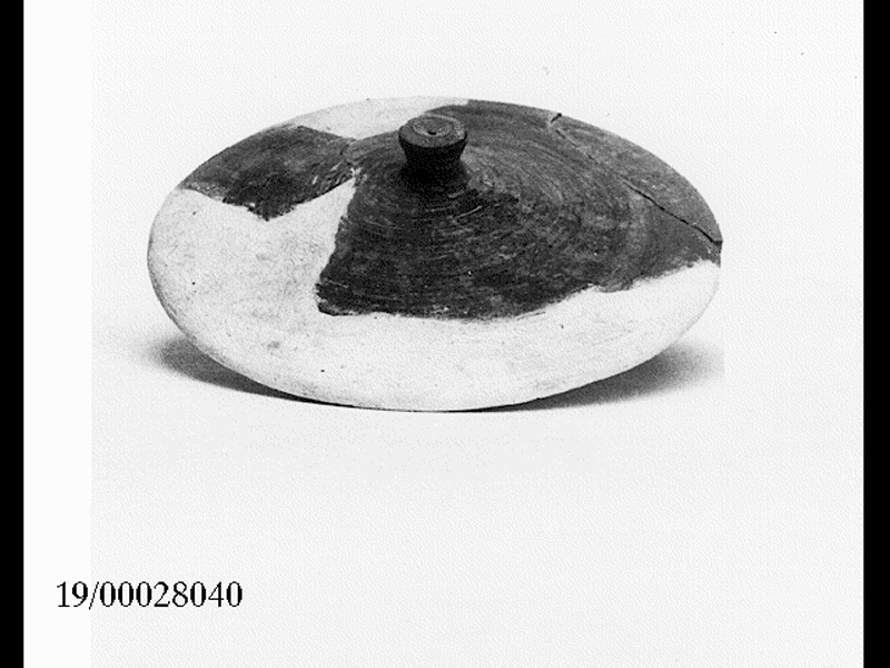 coperchio - fabbrica locale (SECOLI/ IV a.C)