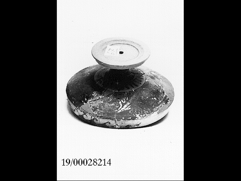 lekane/ coperchio - fabbrica locale (fine SECOLI/ IV a.C)