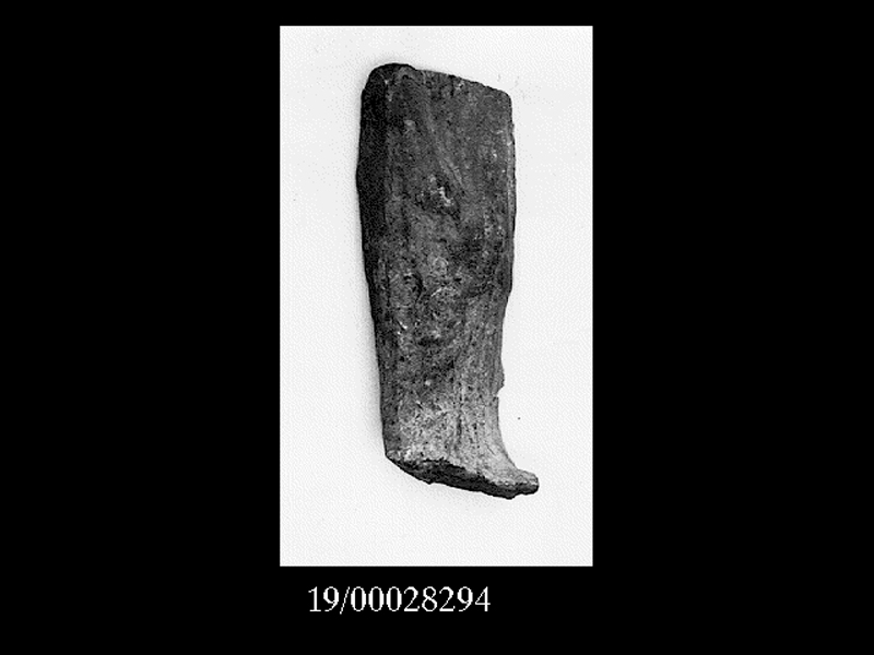 Religione/ offerente (statuetta) - fabbrica locale (seconda metà SECOLI/ IV a.C)