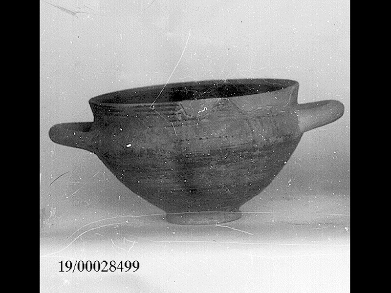 coppa - officina geloa (fine SECOLI/ VII a.C)