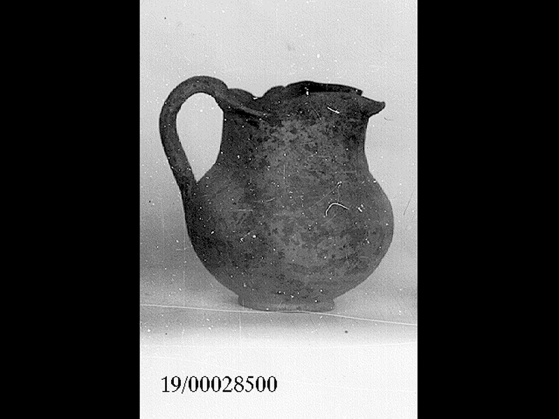 brocchetta a bocca trilobata - officina locale (fine SECOLI/ VII a.C)