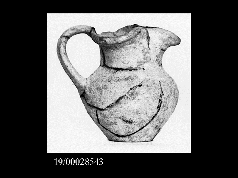 brocchetta a bocca trilobata - officina locale (fine SECOLI/ VII a.C)