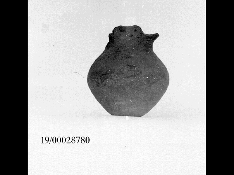 brocchetta a bocca trilobata - officina locale (seconda metà SECOLI/ VII a.C)