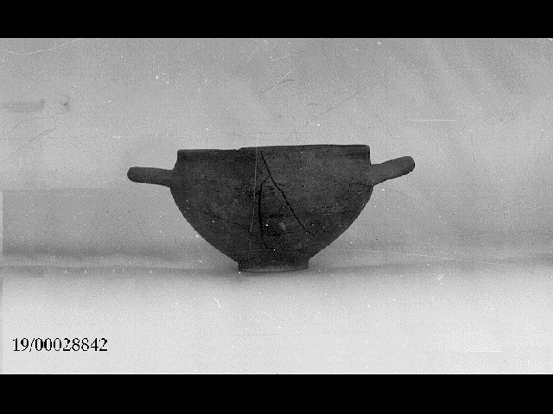 coppa - officina locale (fine SECOLI/ VII a.C)