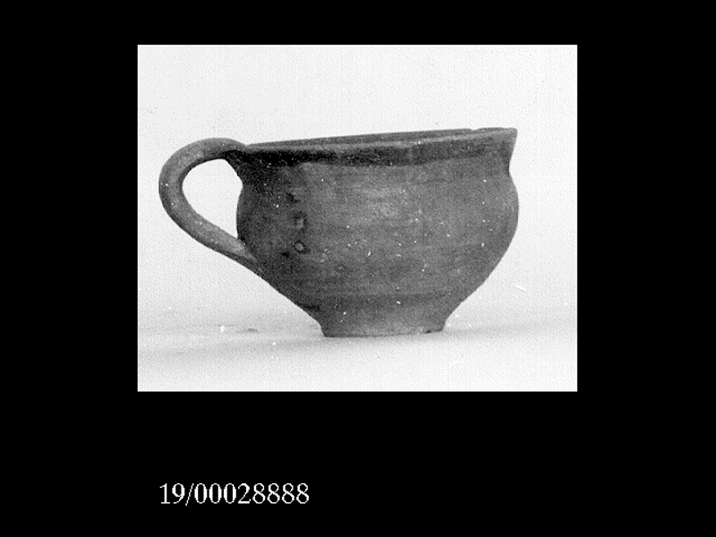 tazza - officina locale (inizio SECOLI/ VI a.C)