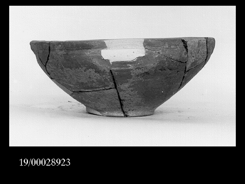 ciotola biansata - officina locale (fine SECOLI/ VII a.C)