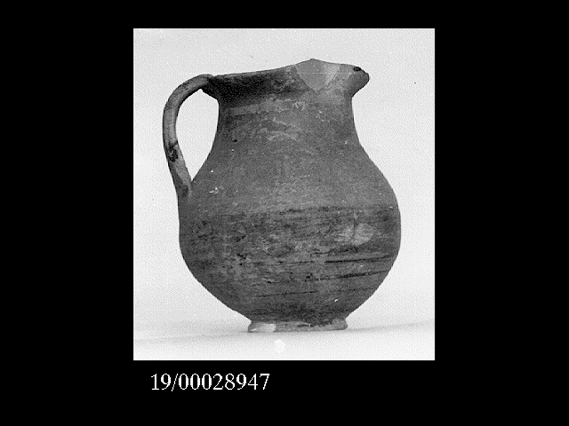 brocchetta a bocca trilobata - officina locale (inizio SECOLI/ VI a.C)