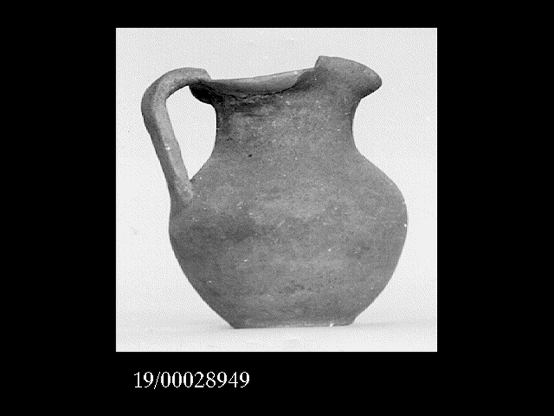 brocchetta a bocca trilobata - officina locale (inizio SECOLI/ VI a.C)