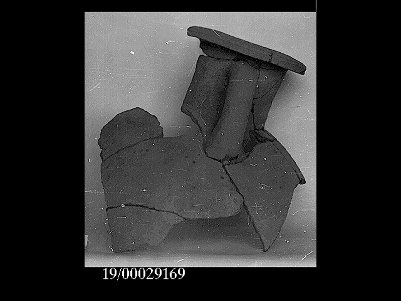 anfora - officina locale (inizio SECOLI/ VI a.C)