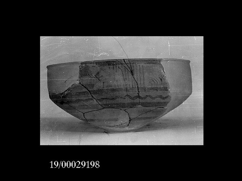 scodellone - officina locale (SECOLI/ VII a.C)